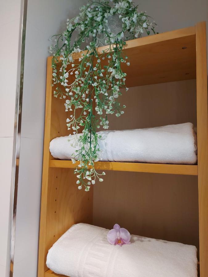 Apartamento Las Floritas Málaga Buitenkant foto